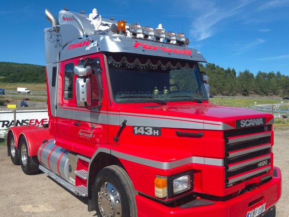 SCANIA T143 V8 6x4 Strealine TOP