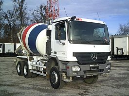 MERCEDES BENZ ACTROS 3336 6X6 BETONMIXER SCHWING STETTER