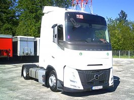 VOLVO AERO 460 Low deck Mega 2024 VIN: 011
