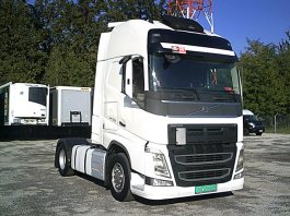 VOLVO FH 13 500 GLOBETROTTER XL